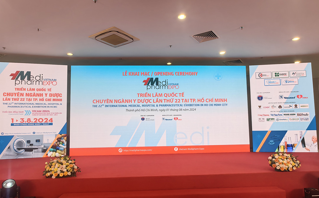 醫(yī)用內(nèi)窺鏡攝像系統(tǒng).jpg 醫(yī)用內(nèi)窺鏡攝像系統(tǒng).jpg